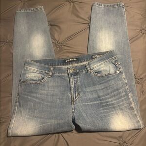 Joe Fresh SlouchyBoyfriend ladies jeans